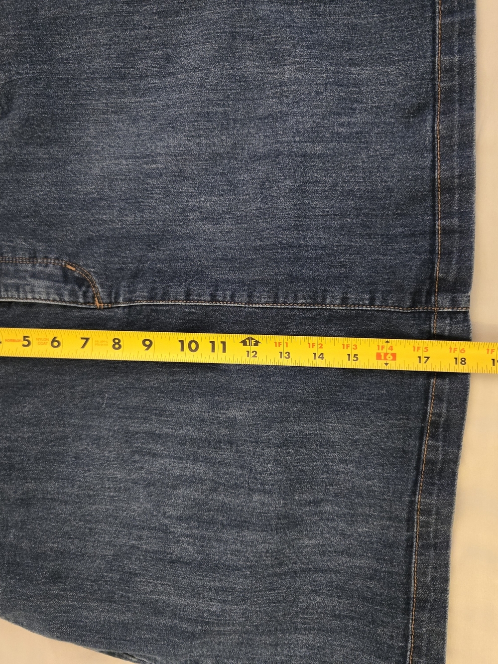 Croft & Barrow Classic Denim Skort. Size 18 - Picture 8 of 9